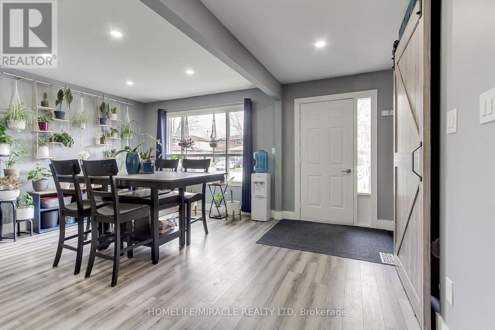 30 NORTHGATE DRIVE - 10