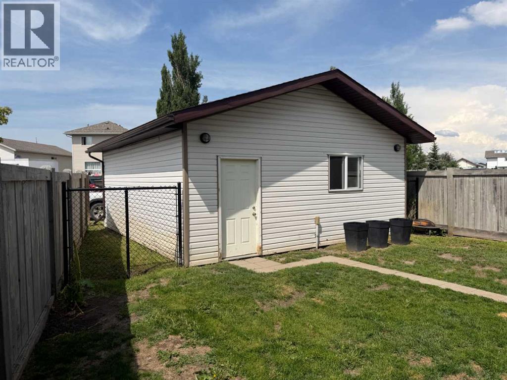 158 Pinnacle Drive - 2