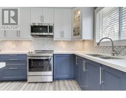30 Northgate Drive, Bradford West Gwillimbury, ON L3Z2H5 Photo 14