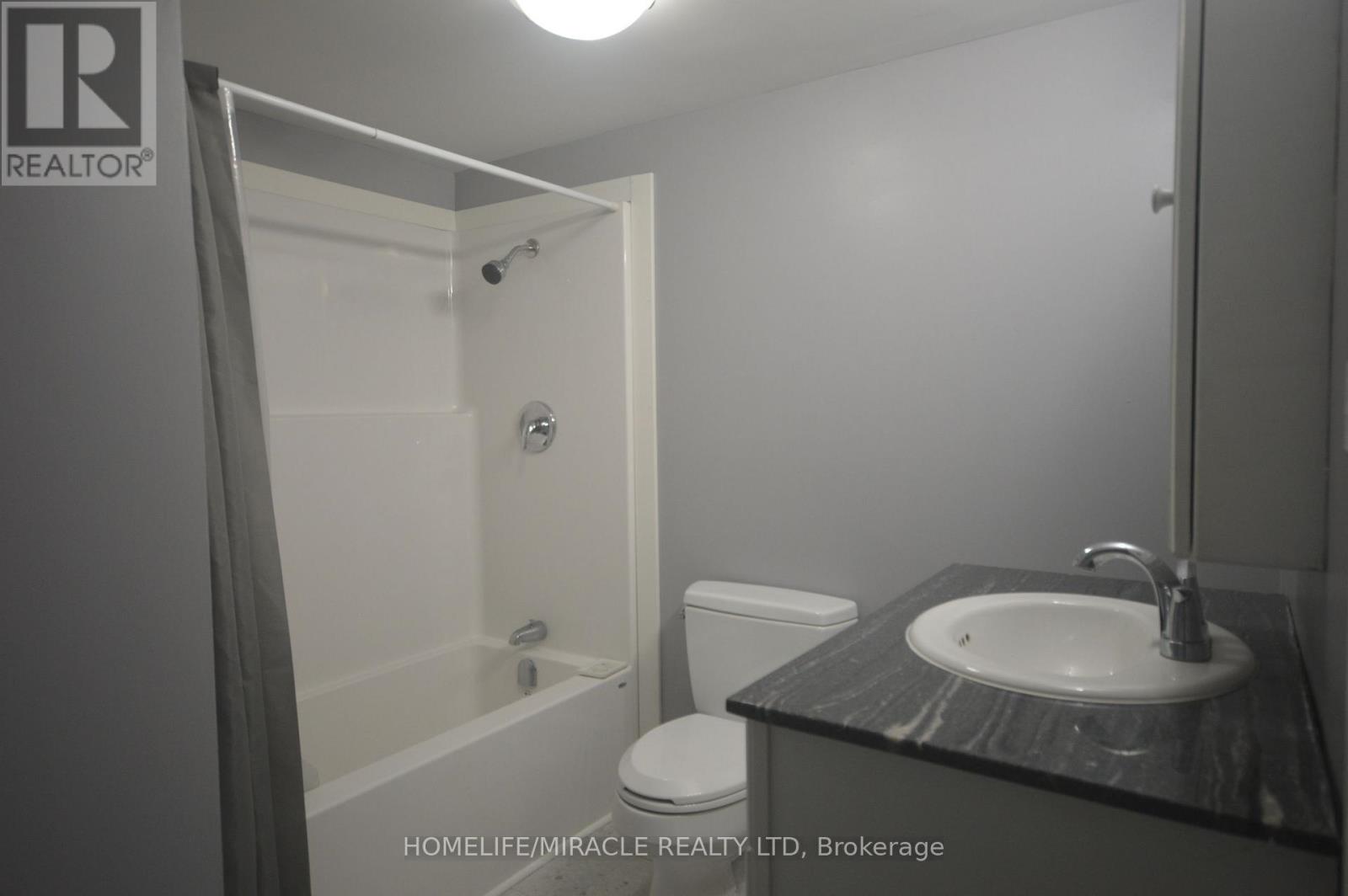 30 NORTHGATE DRIVE - 36