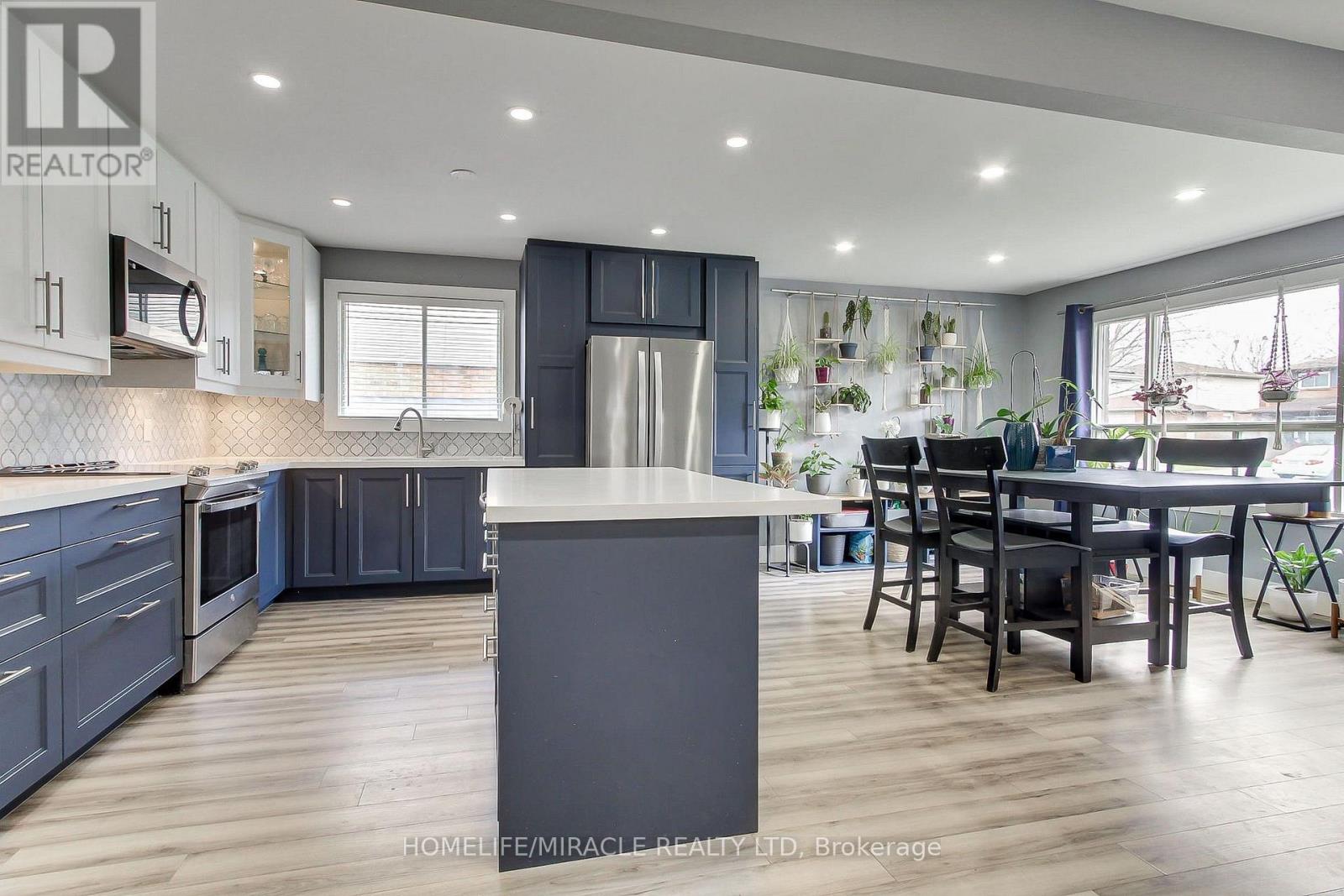 30 NORTHGATE DRIVE - 17