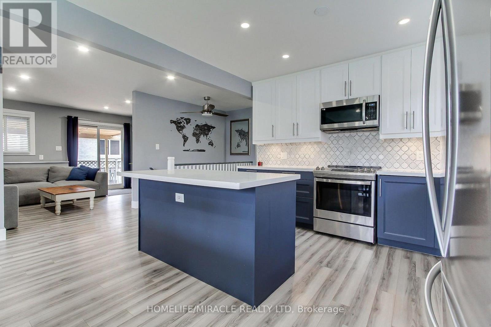 30 NORTHGATE DRIVE - 15