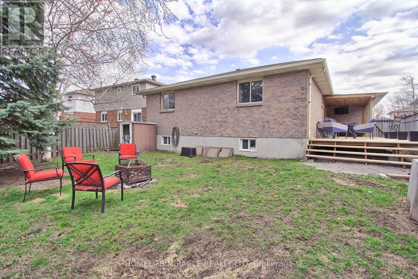 30 NORTHGATE DRIVE - 39