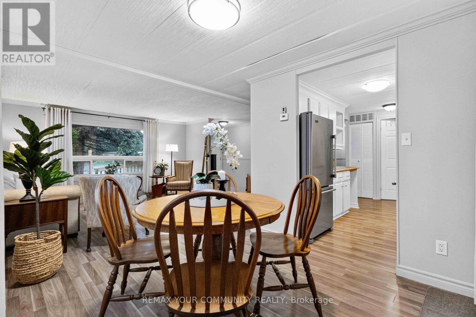 165 ROXANNA DRIVE - 13