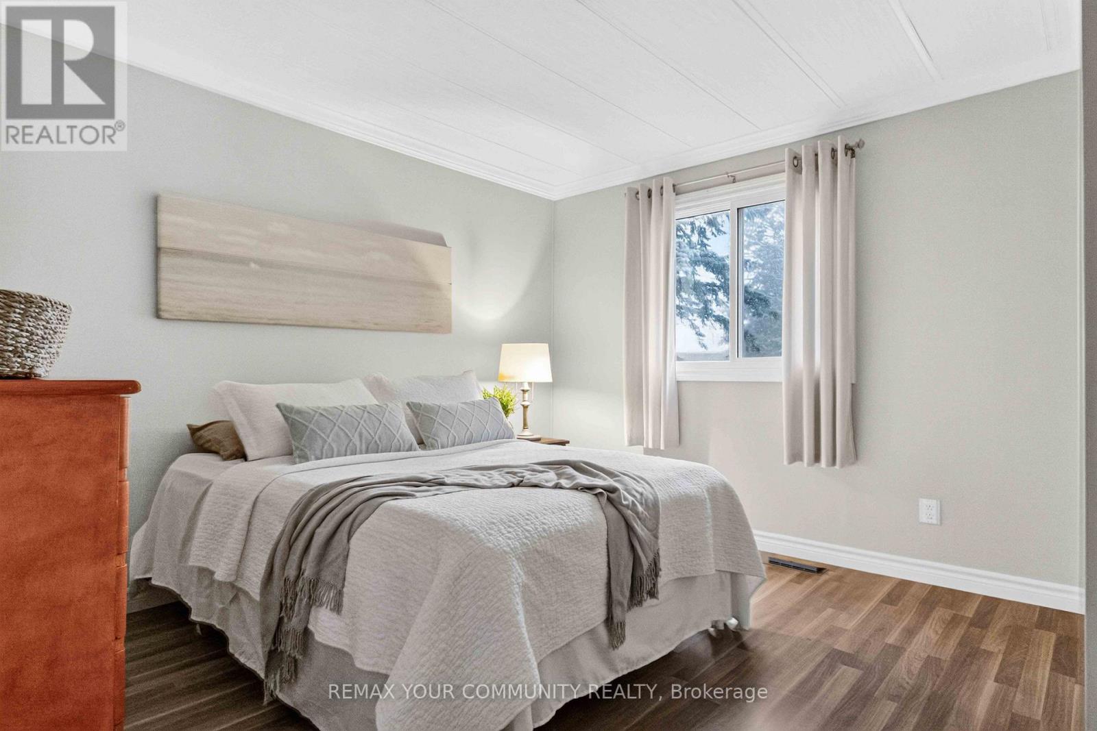 165 ROXANNA DRIVE - 18