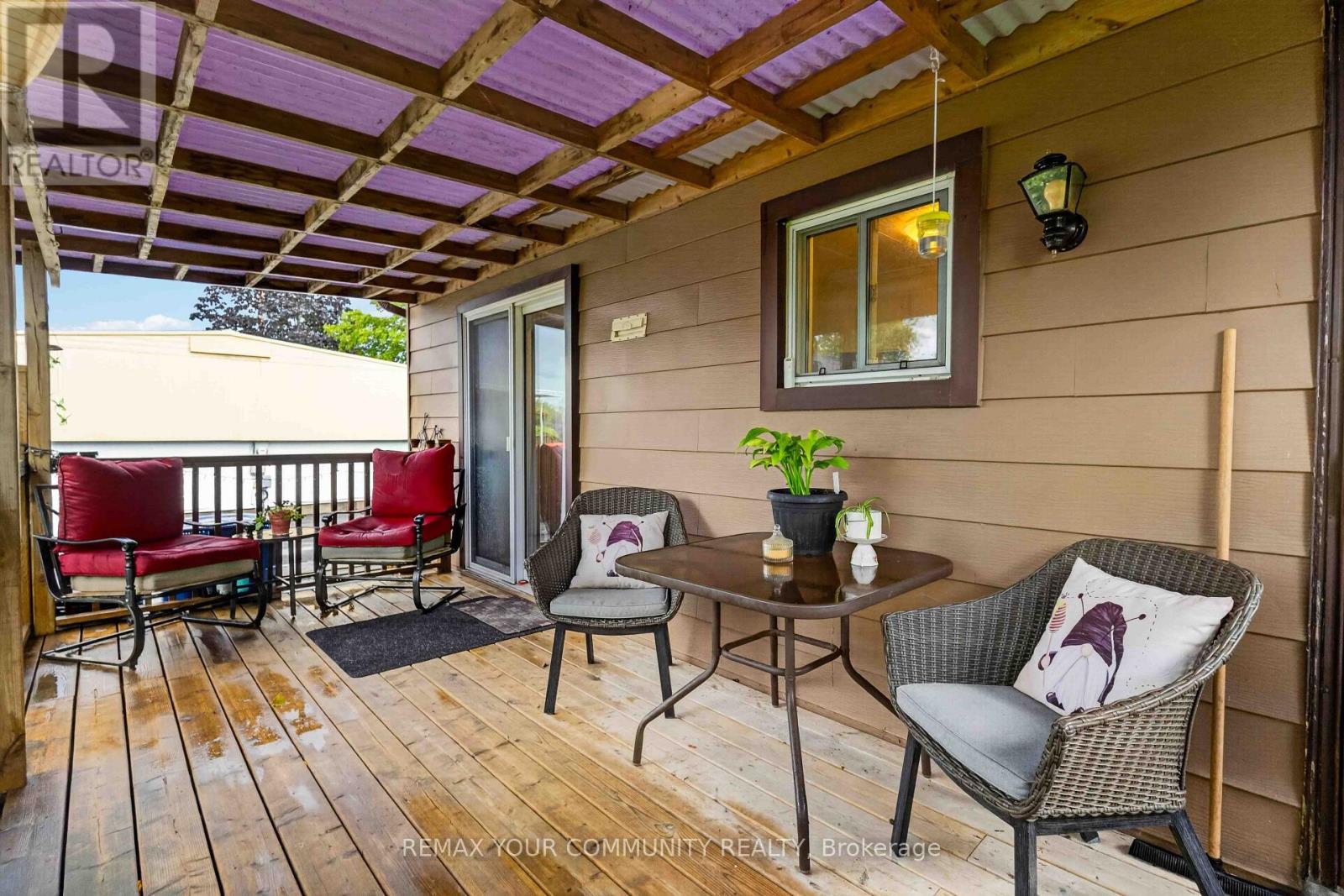 165 ROXANNA DRIVE - 27