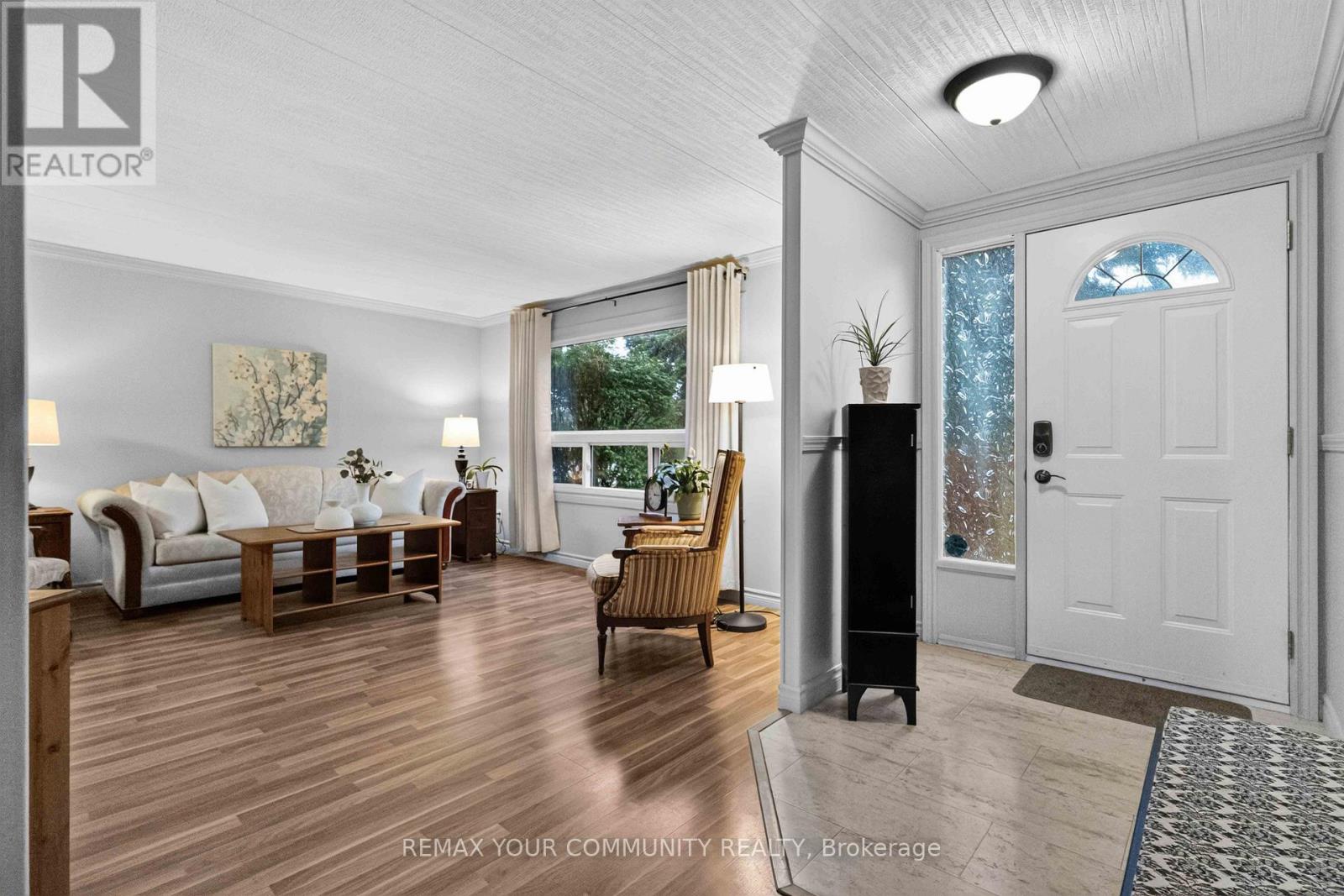 165 ROXANNA DRIVE - 5