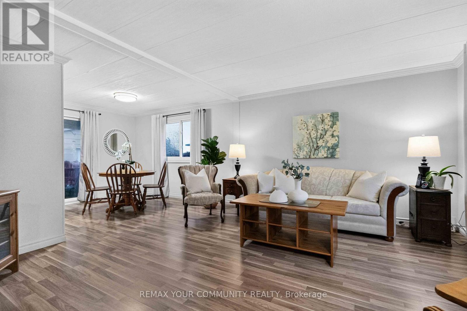165 ROXANNA DRIVE - 7