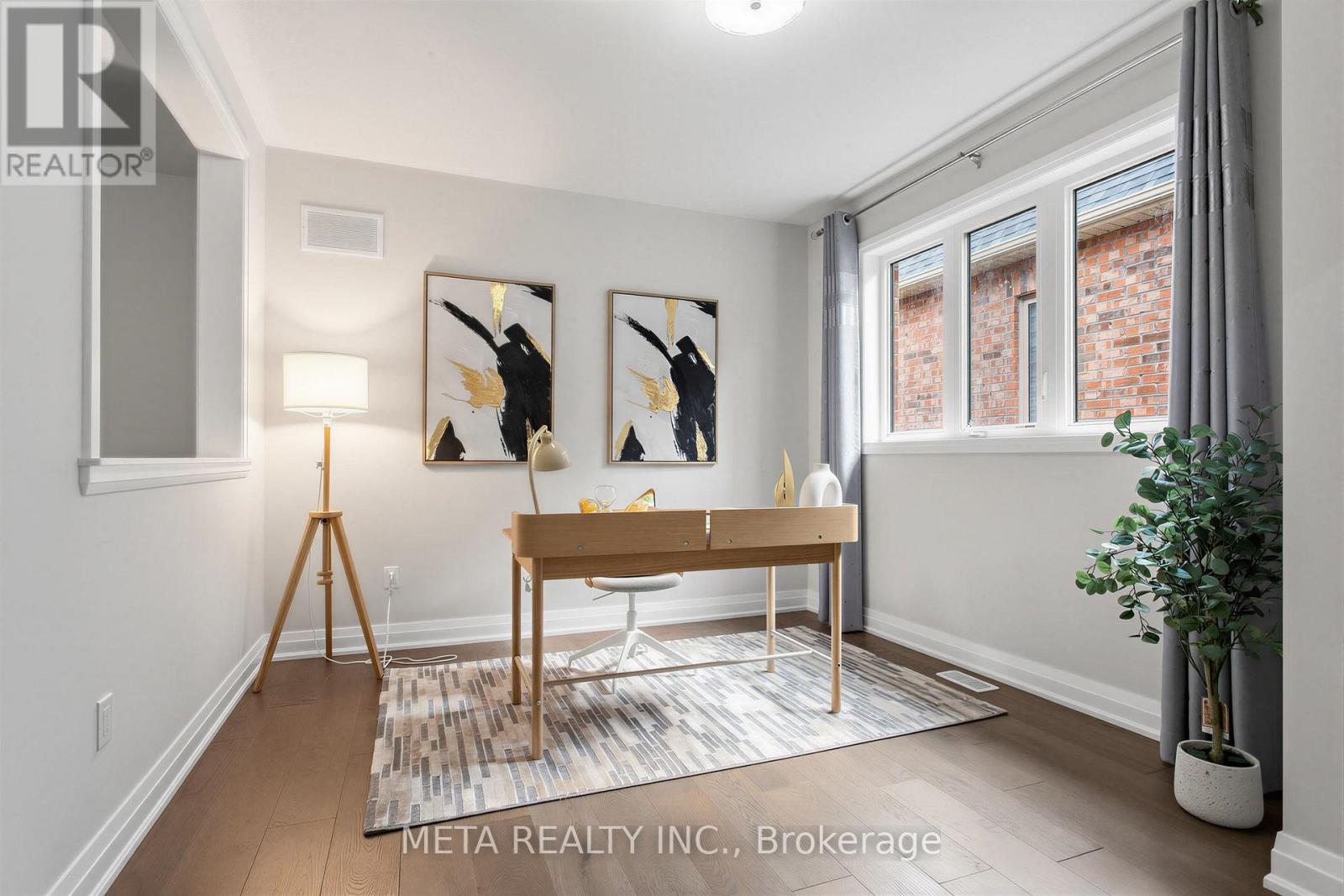 56 KLEES CRESCENT - 22