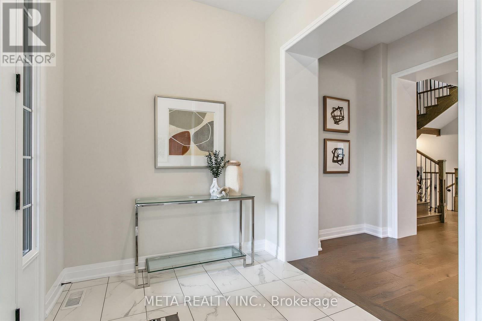 56 KLEES CRESCENT - 3