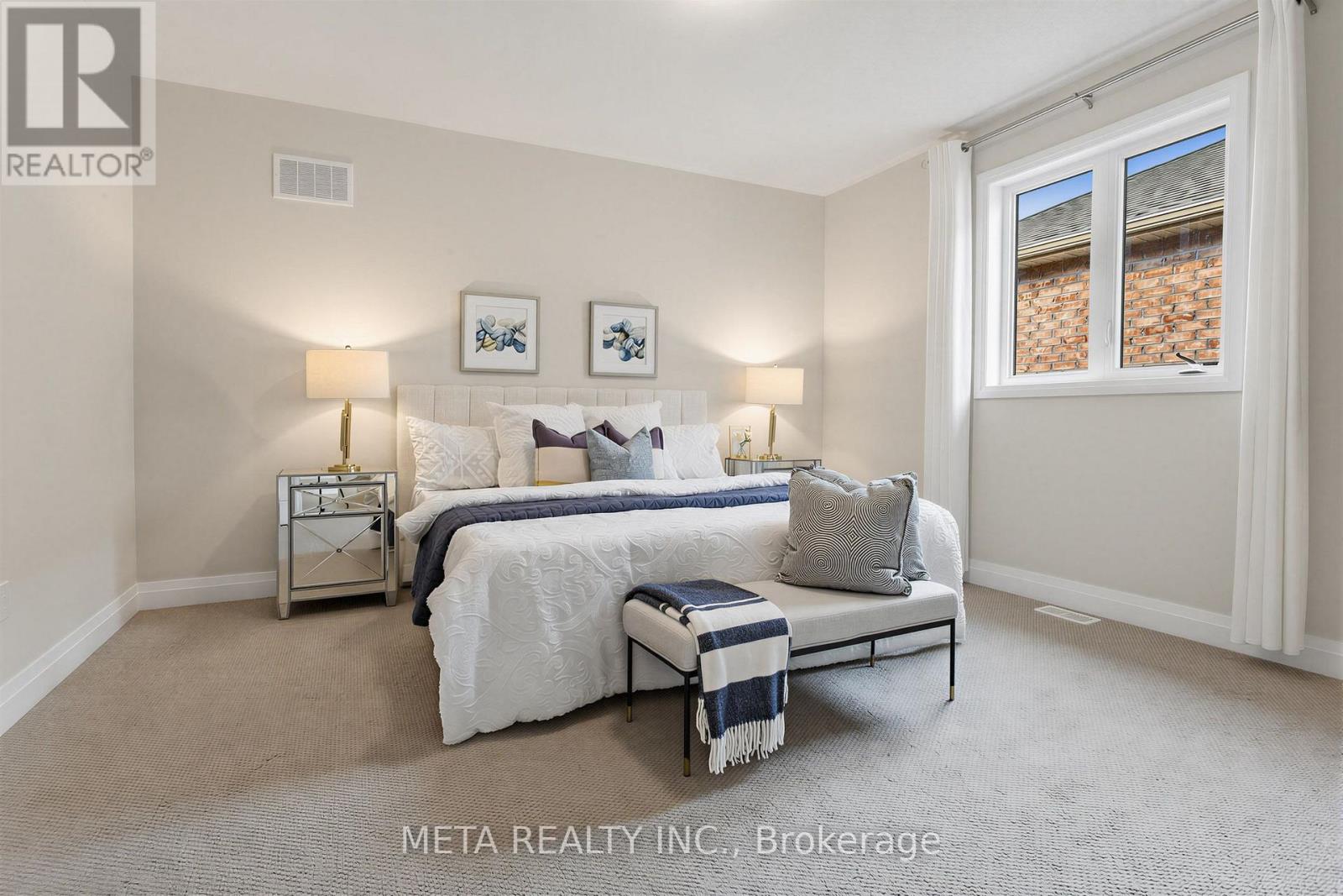 56 KLEES CRESCENT - 31