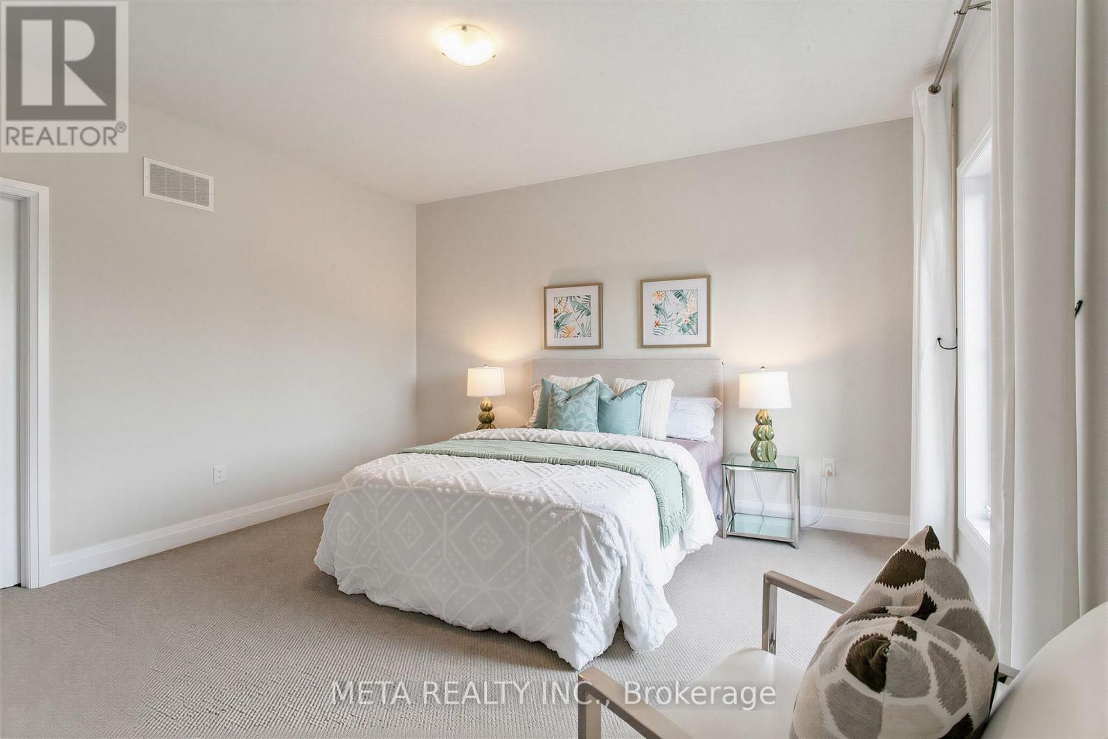 56 KLEES CRESCENT - 36