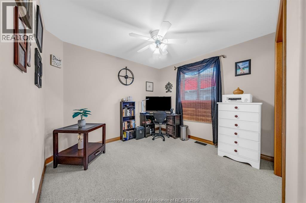 290 JEWEL STREET - 20