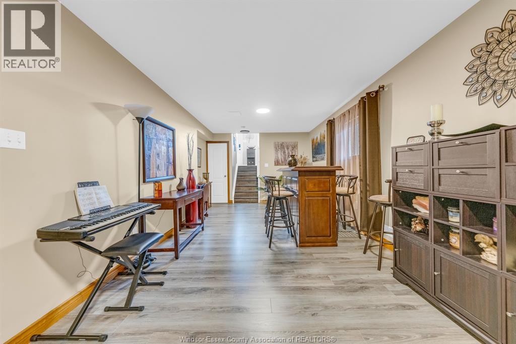 290 JEWEL STREET - 25