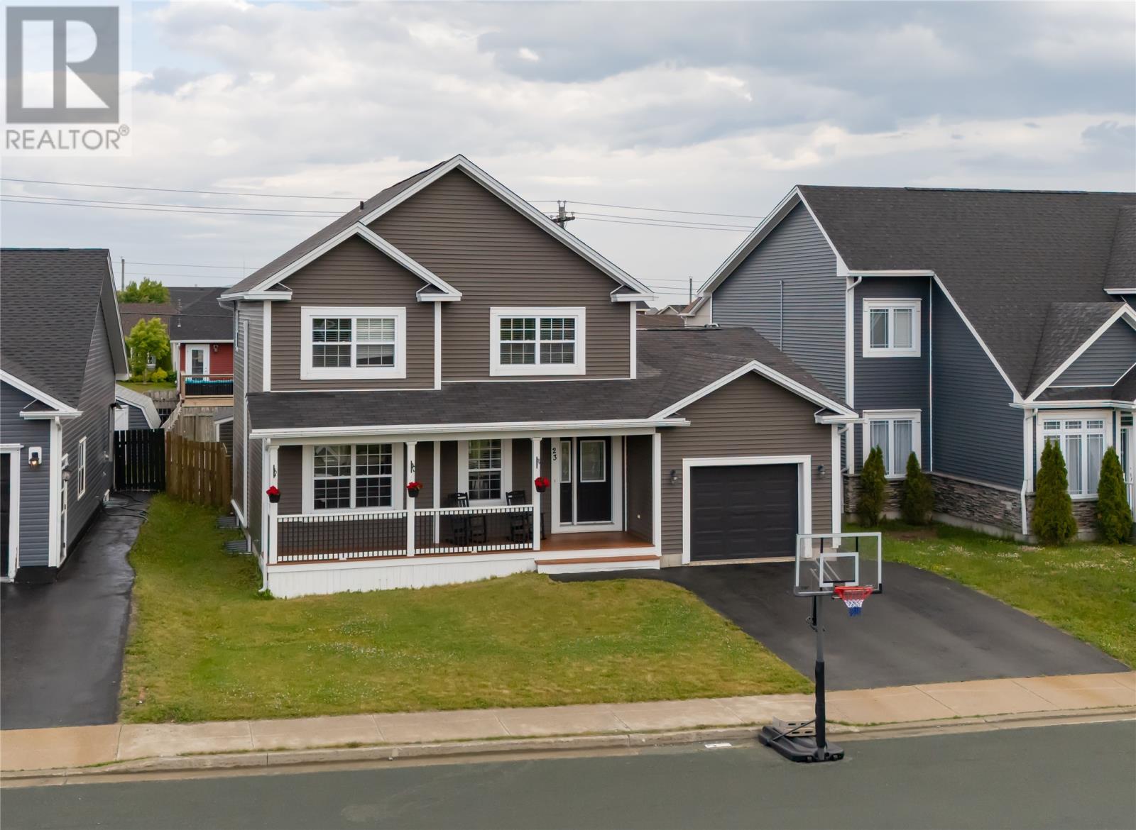 23 Sumac Street, St. John's — photo 2