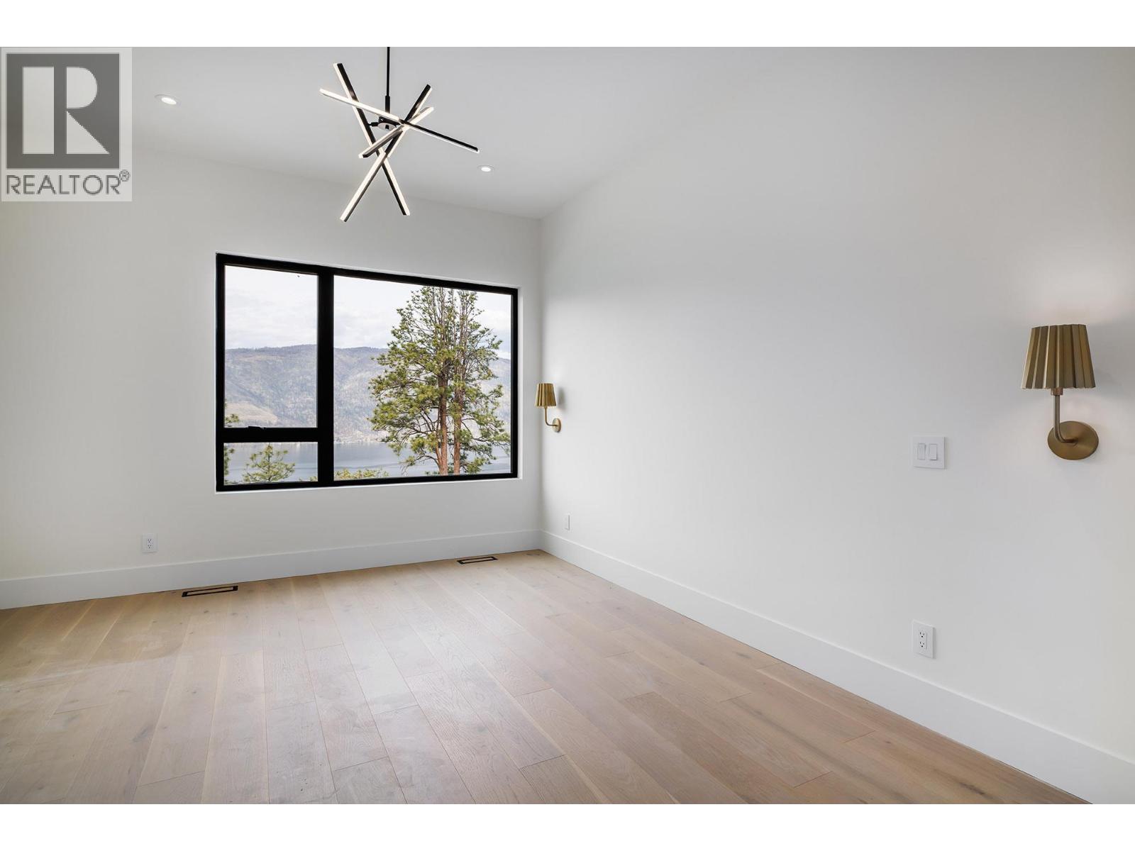  3707 McKinley Beach Drive, Kelowna