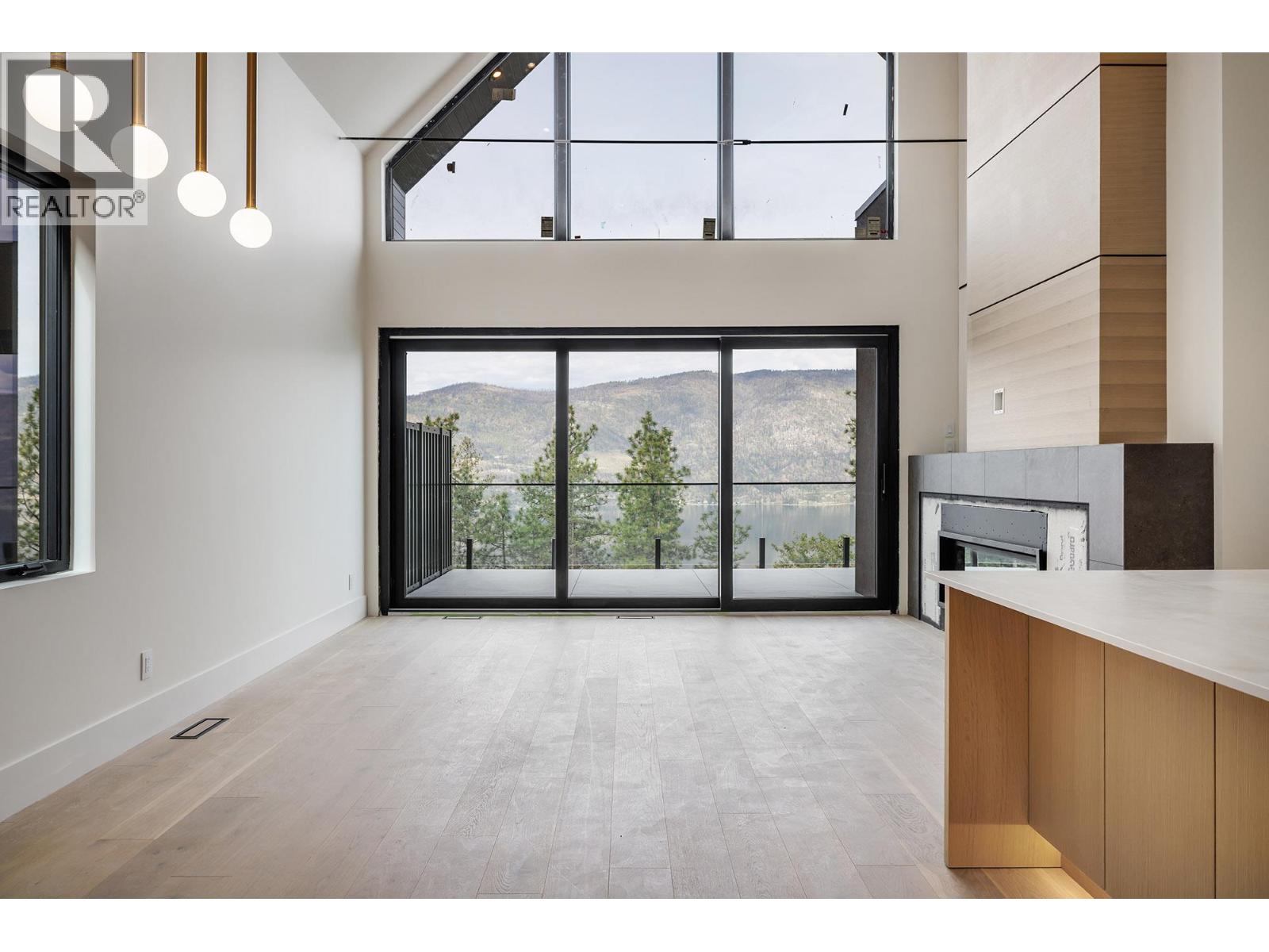  3707 McKinley Beach Drive, Kelowna