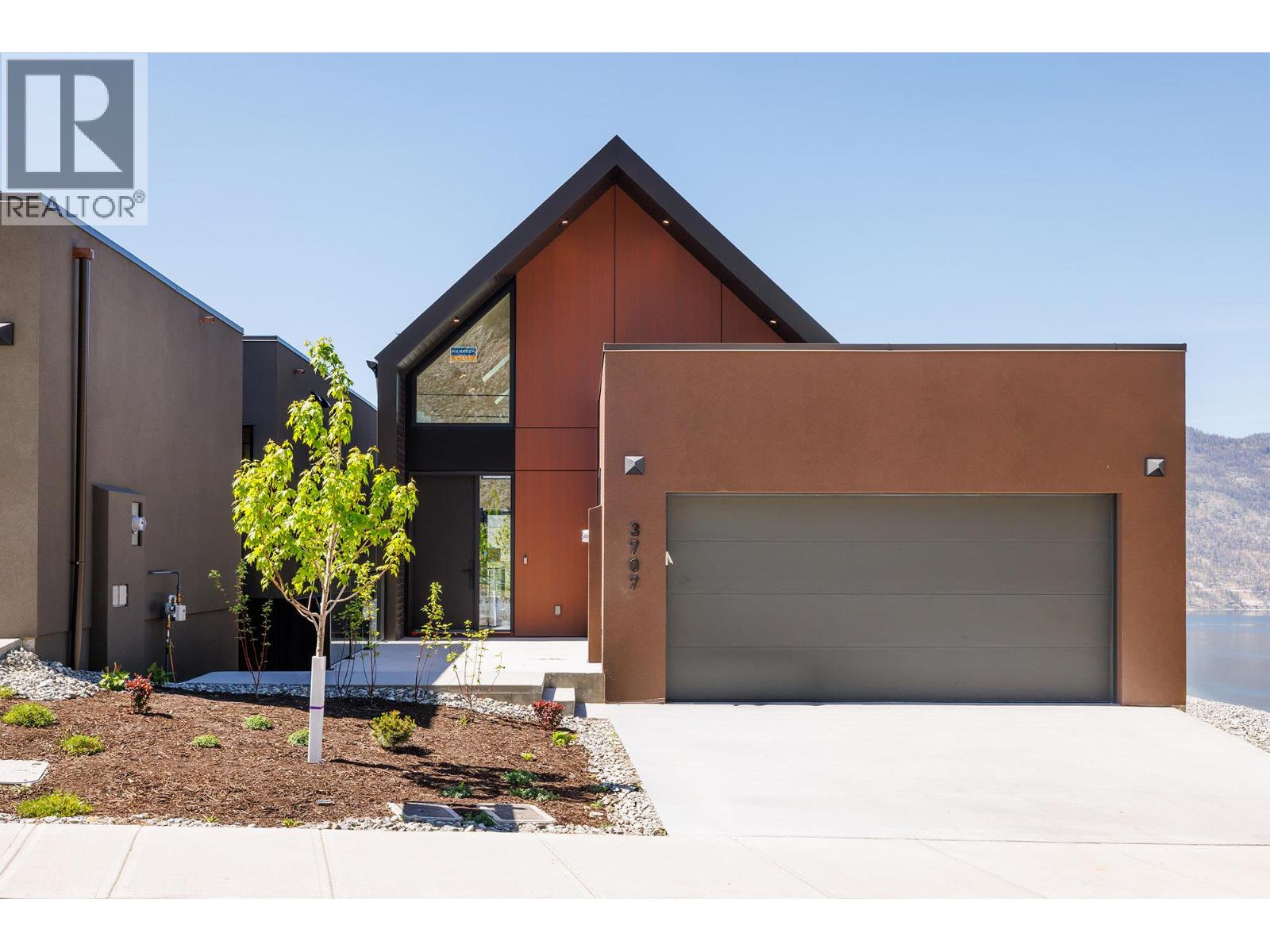  3707 McKinley Beach Drive, Kelowna