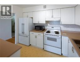 603 1420 Beach Dr, Oak Bay, BC V8S2N8 Photo 23