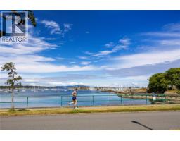 603 1420 Beach Dr, Oak Bay, BC V8S2N8 Photo 15