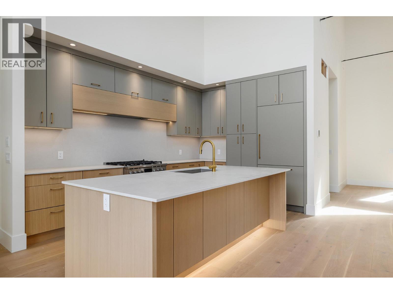  3707 McKinley Beach Drive, Kelowna