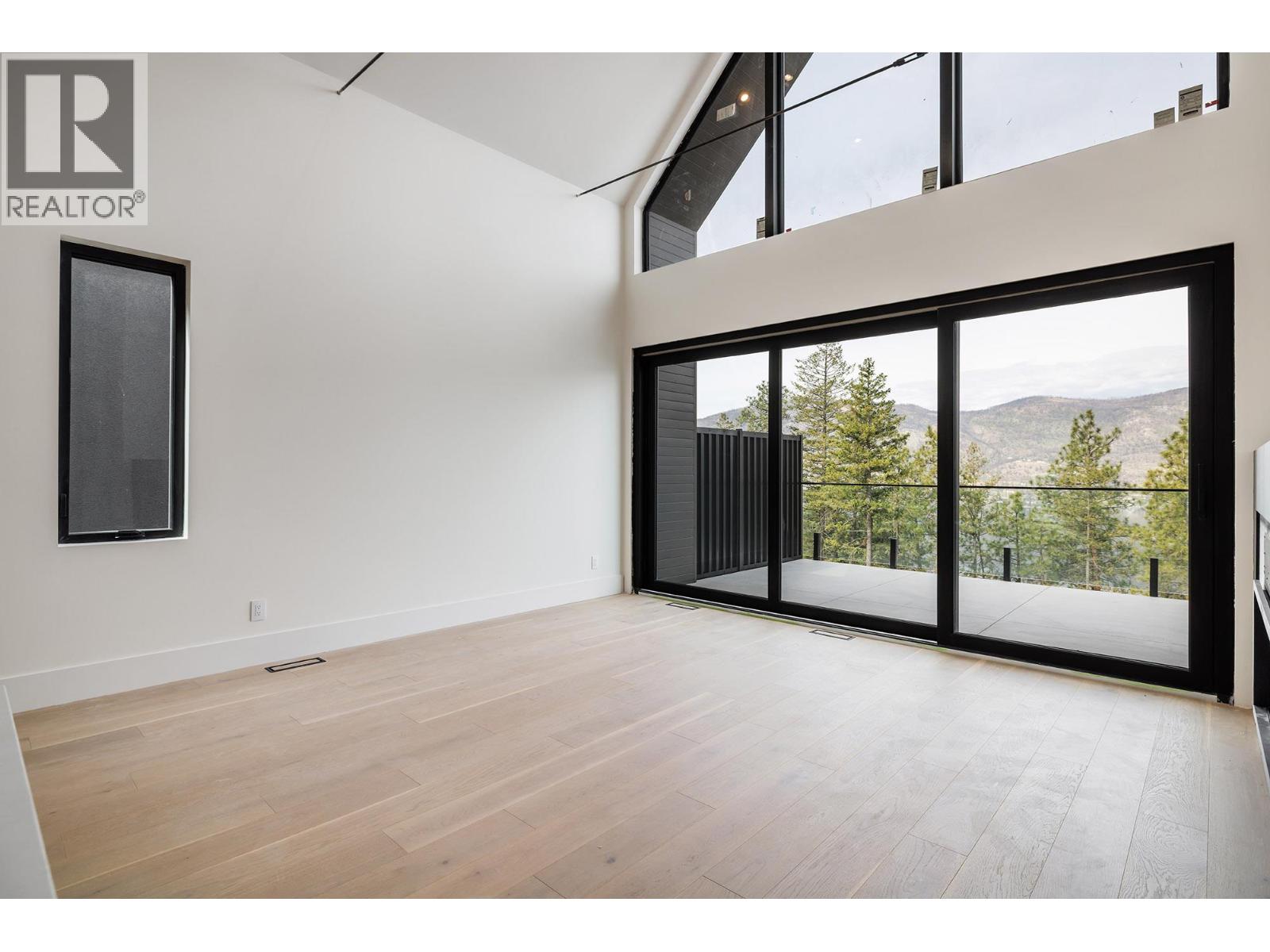  3707 McKinley Beach Drive, Kelowna