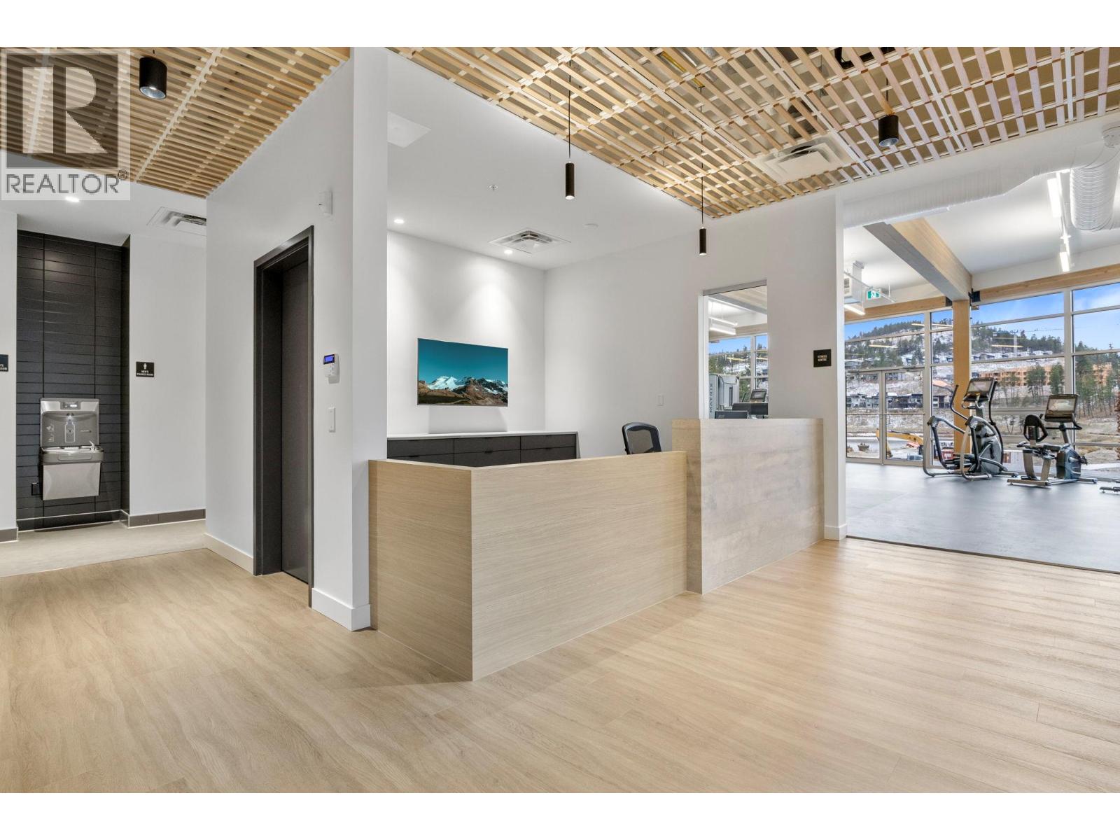  3707 McKinley Beach Drive, Kelowna