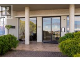 603 1420 Beach Dr, Oak Bay, BC V8S2N8 Photo 29