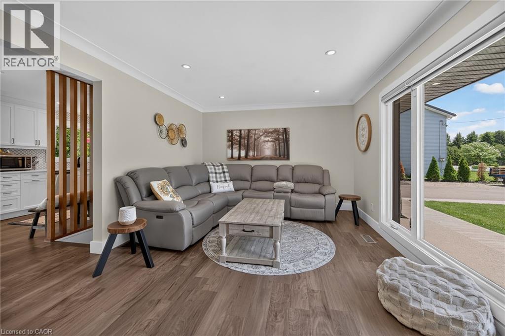 4-bedroom home for sale at 26 KING Street, Burford ON · photo 9 of 51