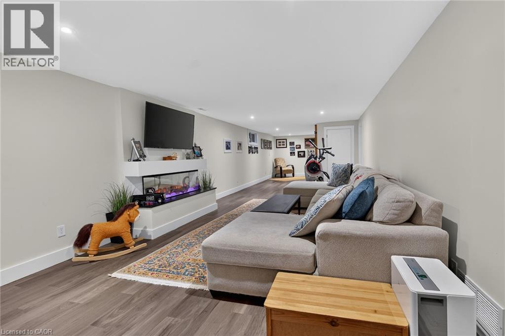 4-bedroom home for sale at 26 KING Street, Burford ON · photo 33 of 51