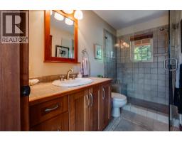 4830 Fletcher Creek Frontage Road, Kaslo, BC V0G1M0 Photo 23