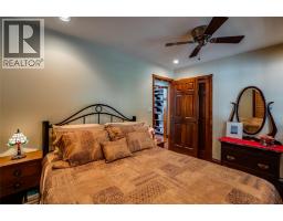 4830 Fletcher Creek Frontage Road, Kaslo, BC V0G1M0 Photo 22