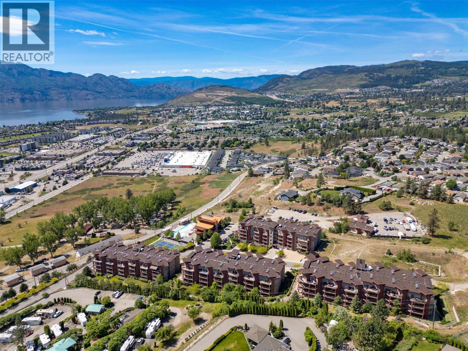 #304 3211 Skyview Lane - 49