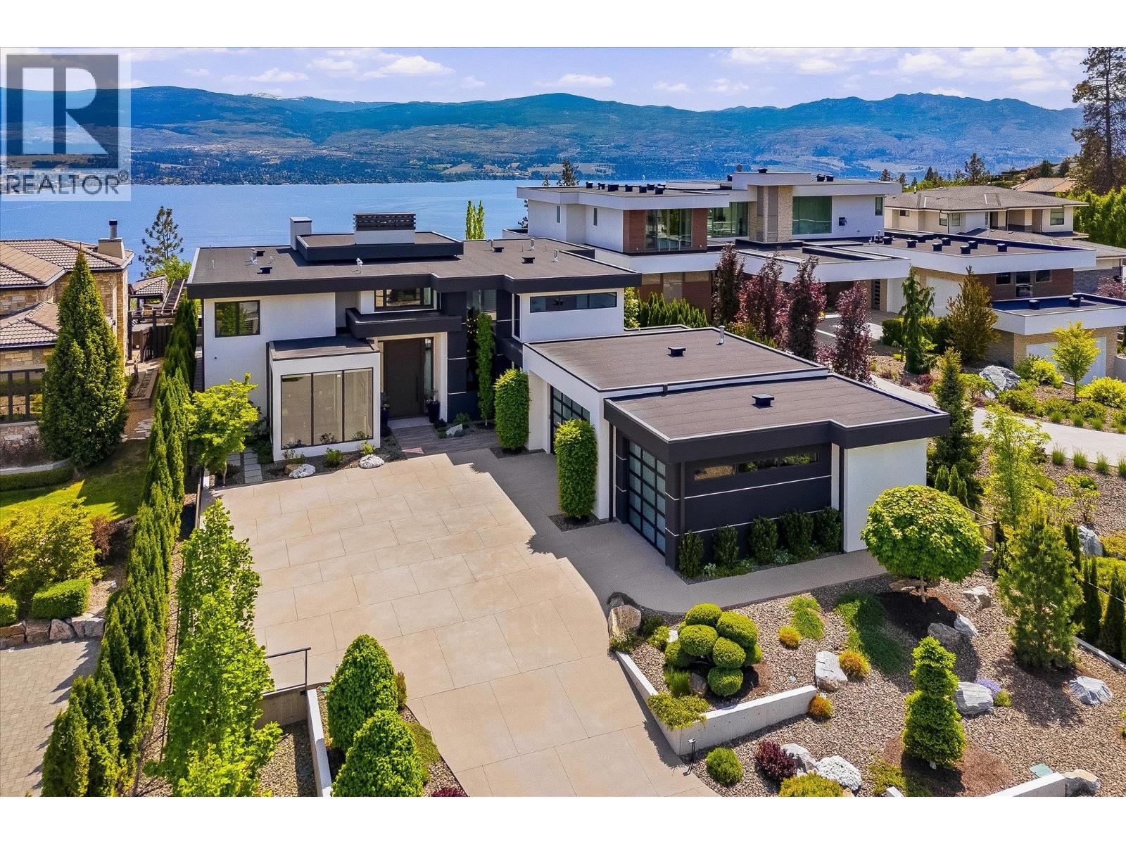 2463 Thacker Drive - 1