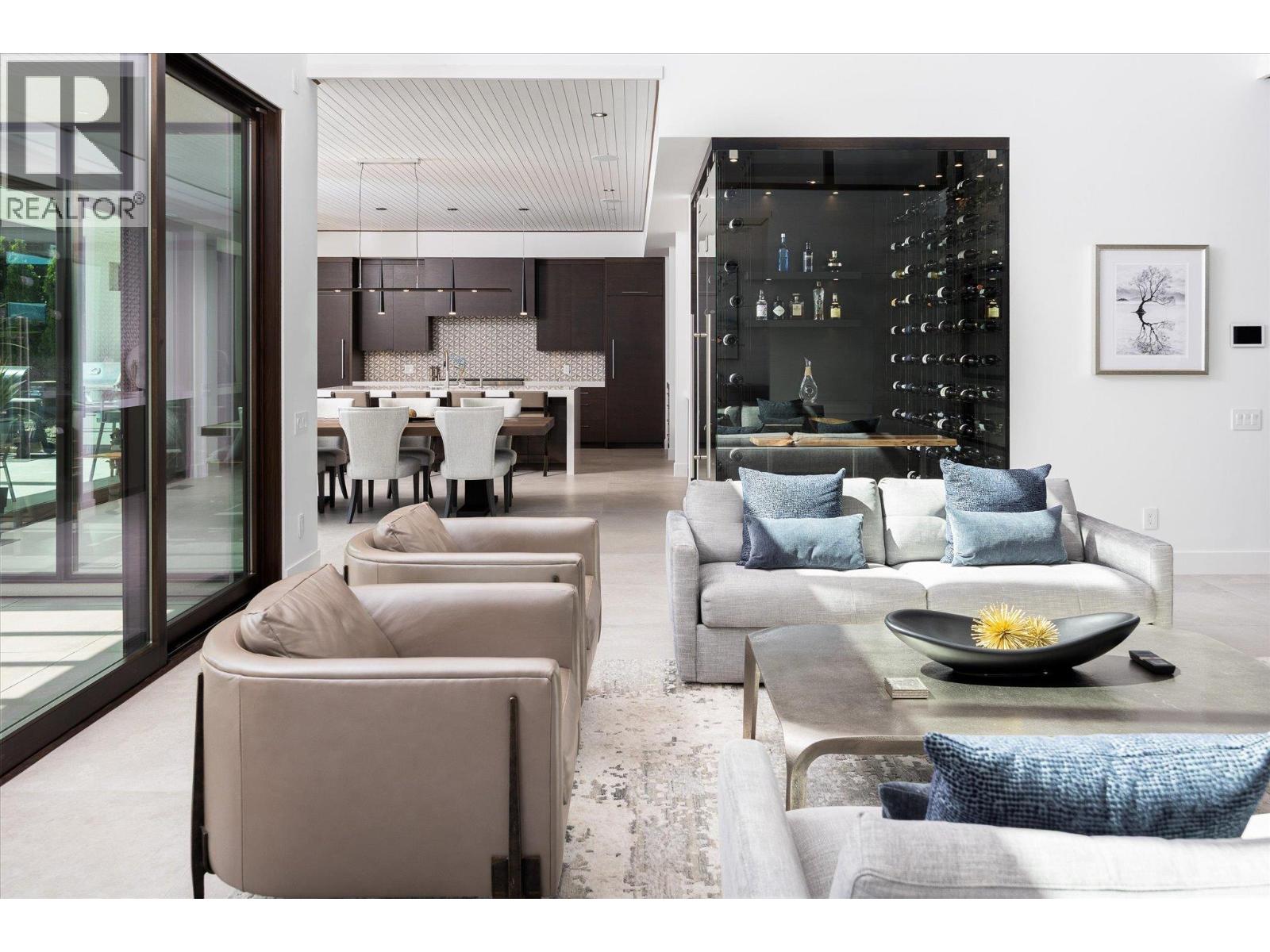 2463 Thacker Drive - 8