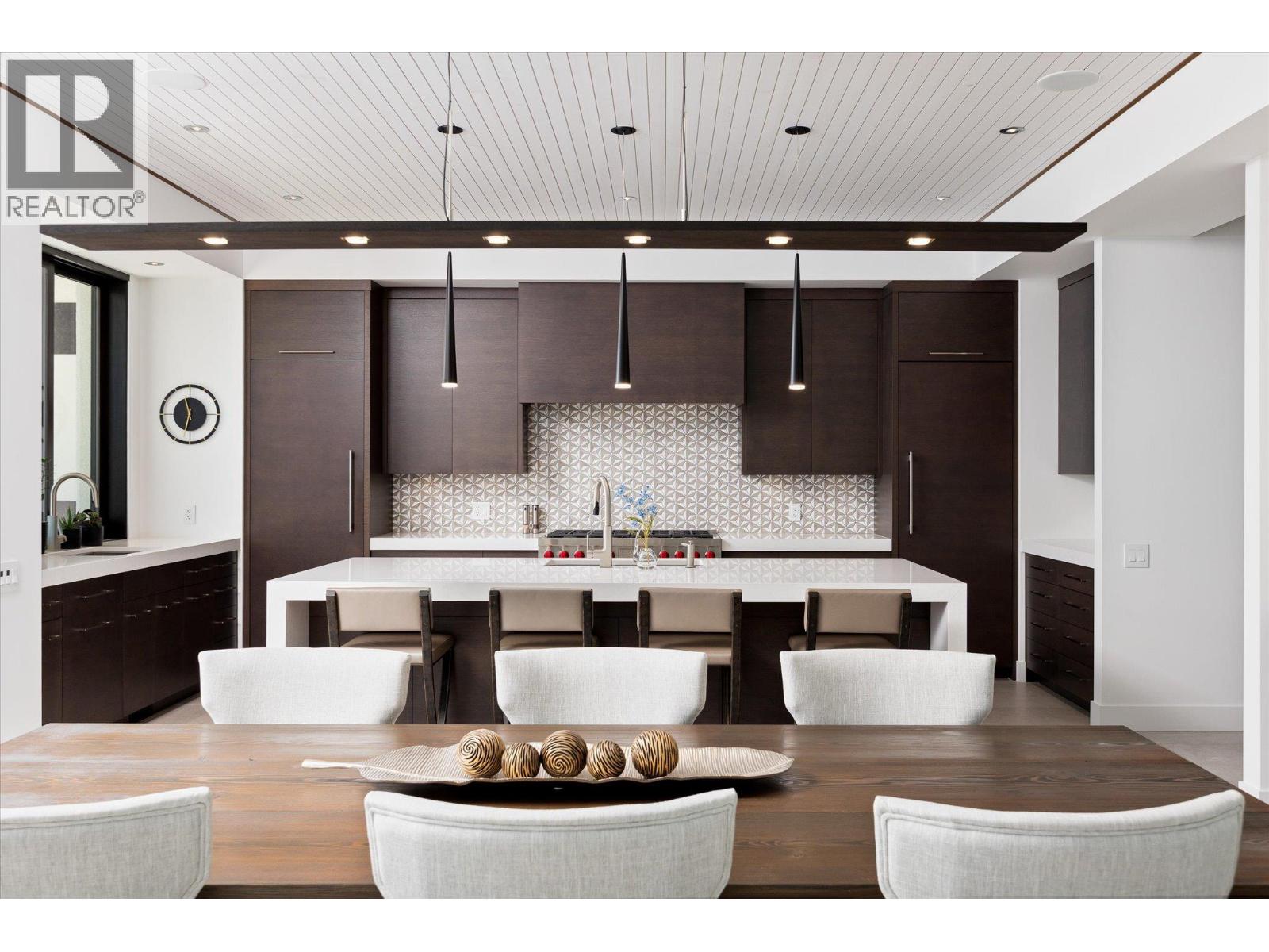 2463 Thacker Drive - 13
