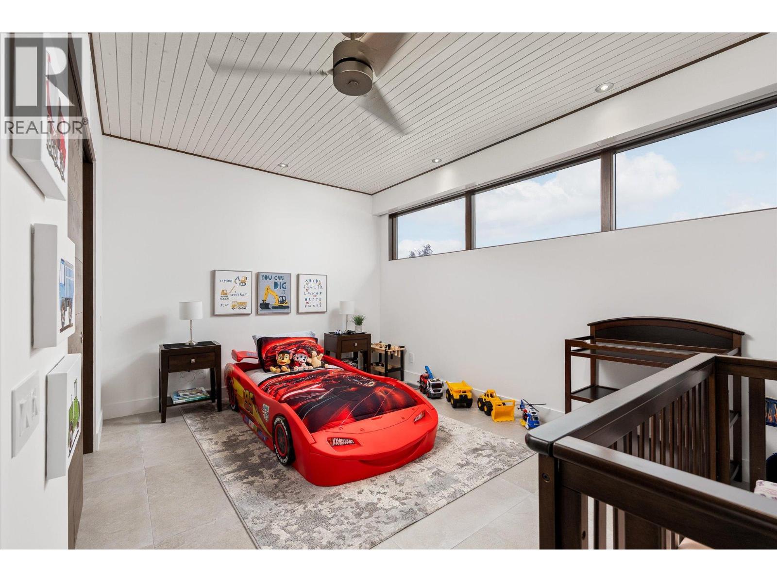 2463 Thacker Drive - 47