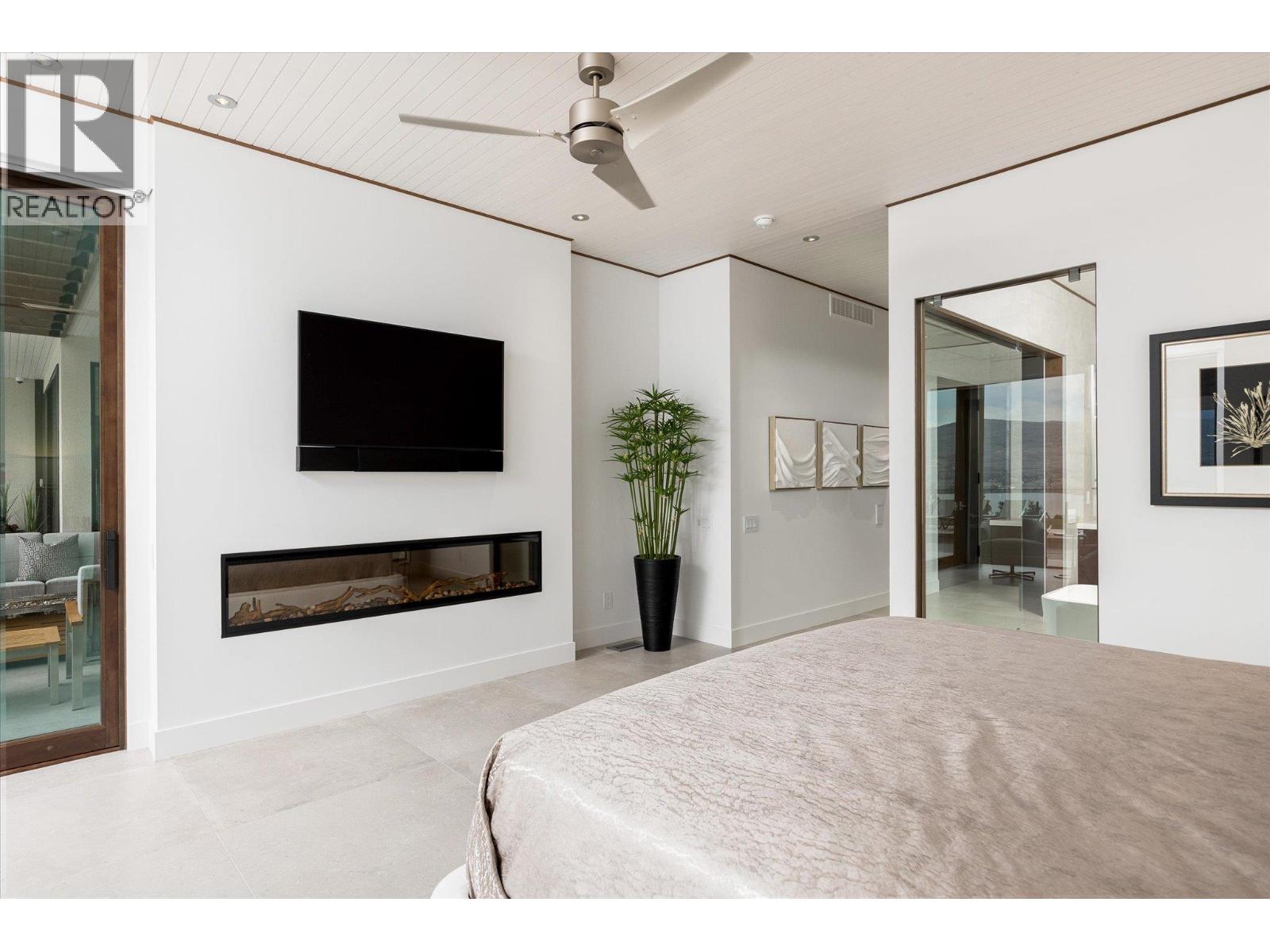 2463 Thacker Drive - 19