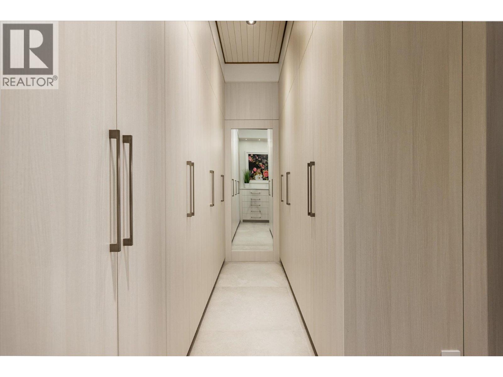 2463 Thacker Drive - 24