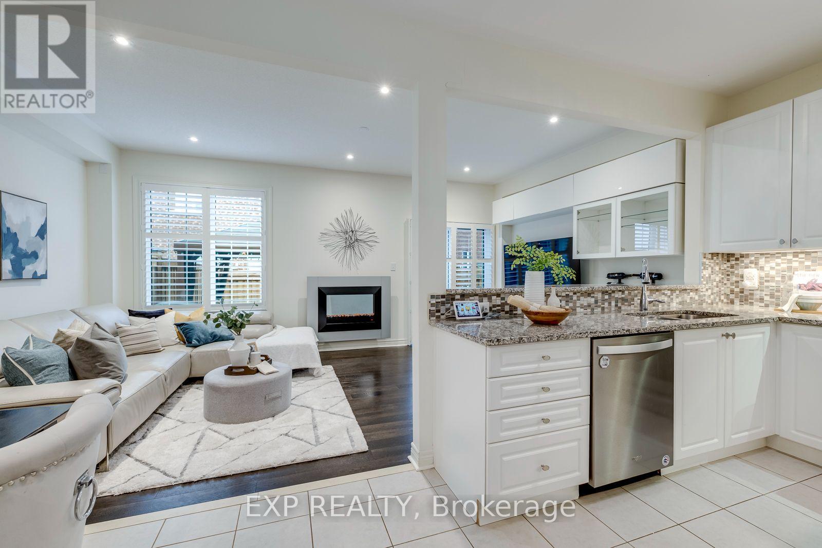 598 BESSBOROUGH DRIVE - 19
