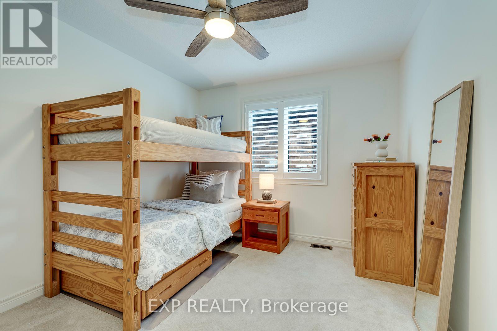 598 BESSBOROUGH DRIVE - 33
