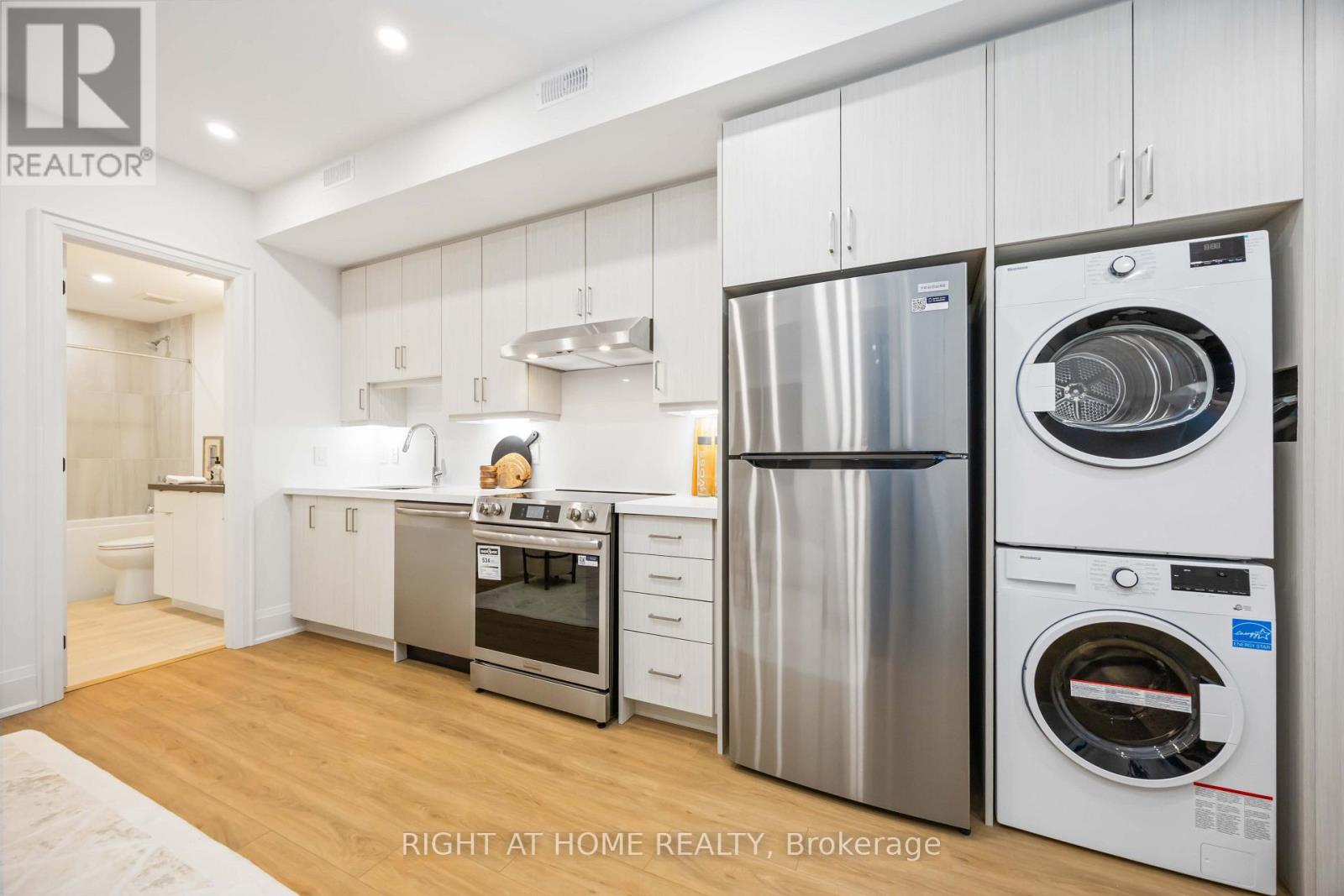 34A MORNINGSIDE AVENUE - 23