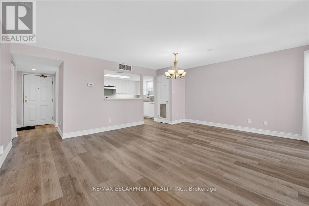 #303 19 LAKE AVENUE S - 15