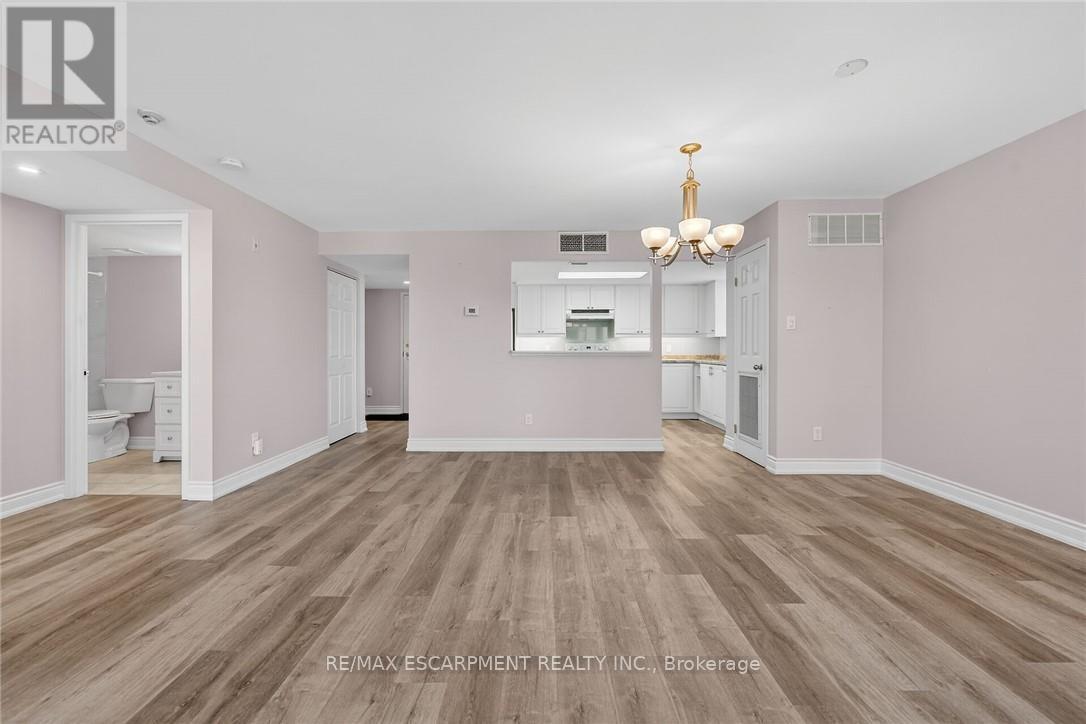 #303 19 LAKE AVENUE S - 16