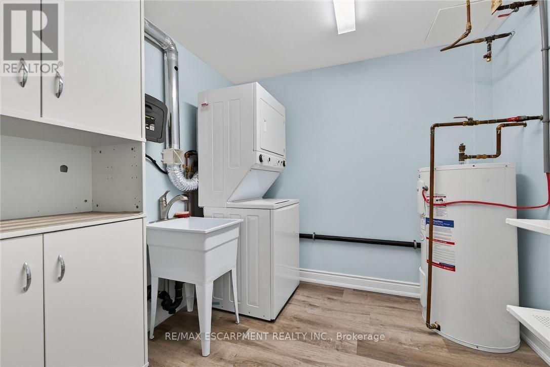 #303 19 LAKE AVENUE S - 32