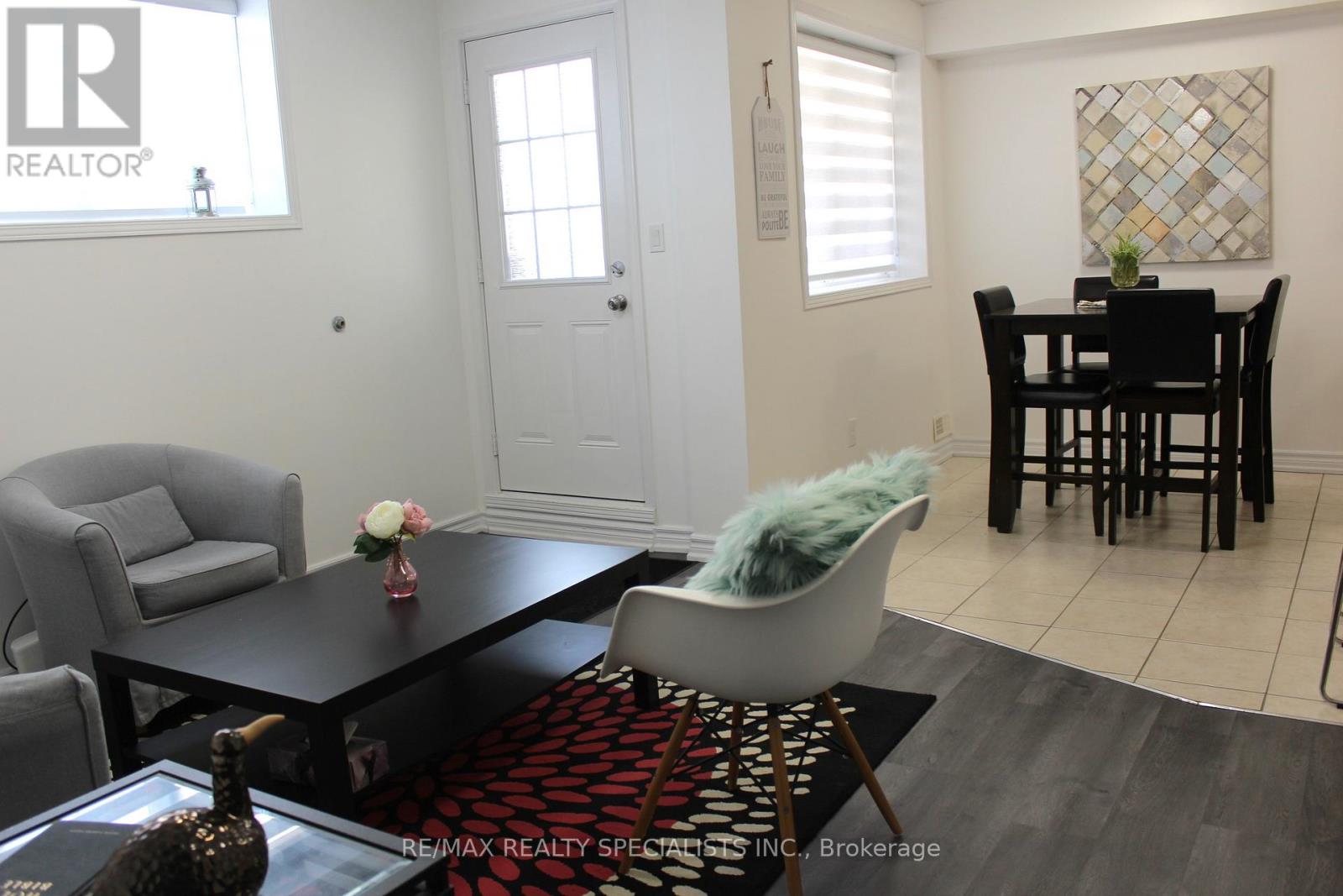 25 - 12 HOLDBORN DRIVE — photo 3