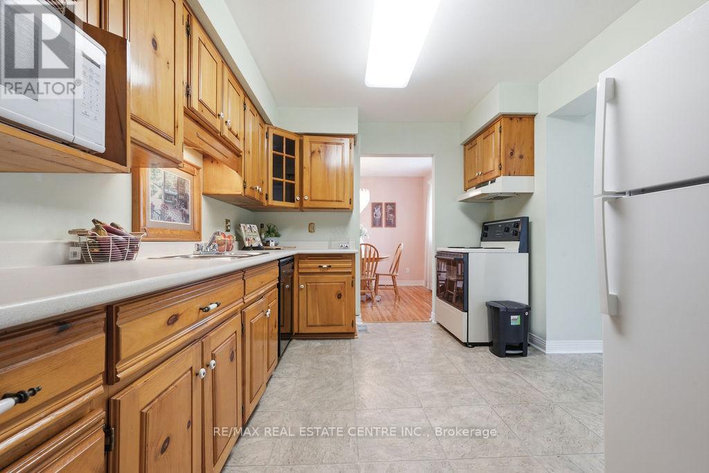 633 BIRCH STREET - 11