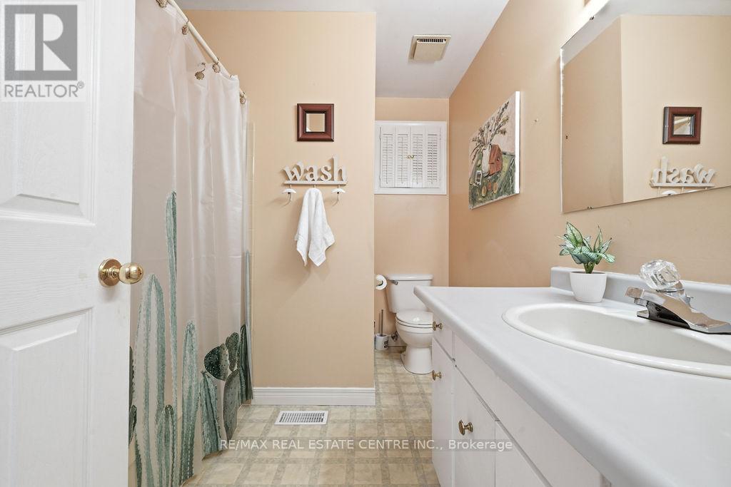 633 BIRCH STREET - 24