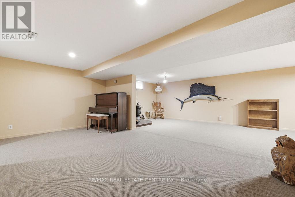 633 BIRCH STREET - 30
