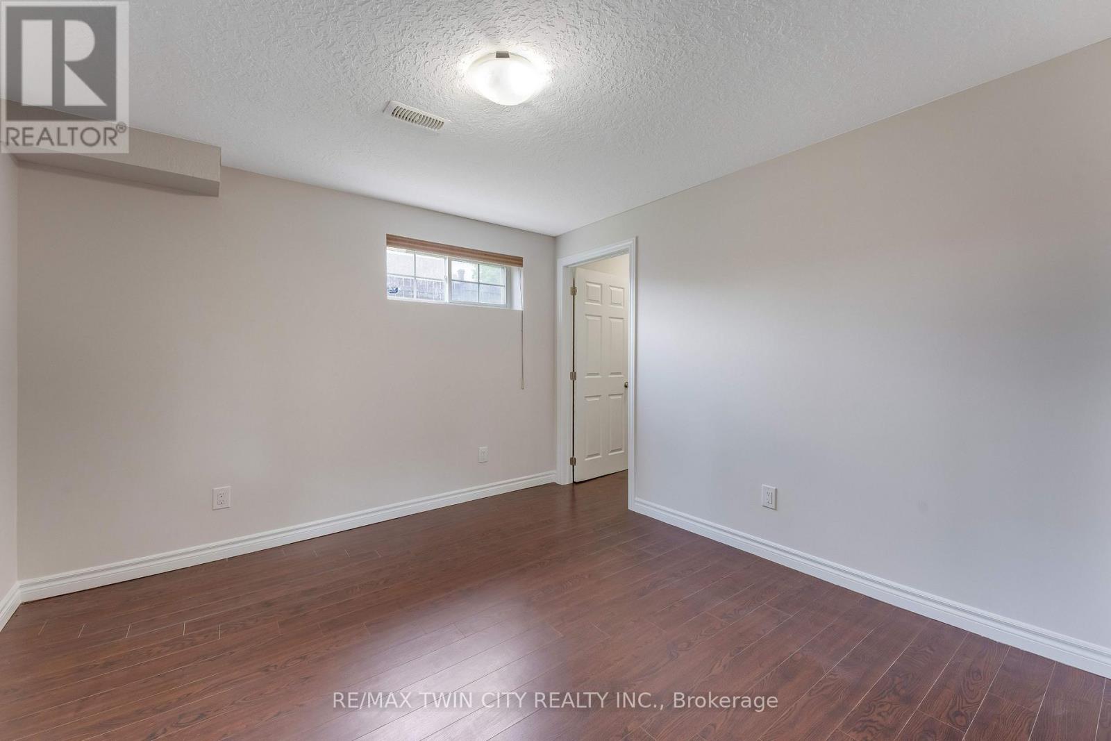 1263 COUNTRYSTONE DRIVE - 32